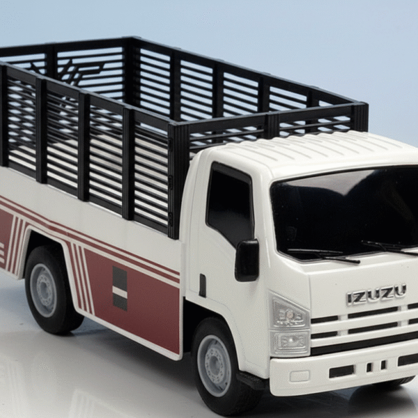 شاحنة دينا تنقل الأثاث والعفش من الرياض إلى جدة والدمام وتبوك وجازان والجوف